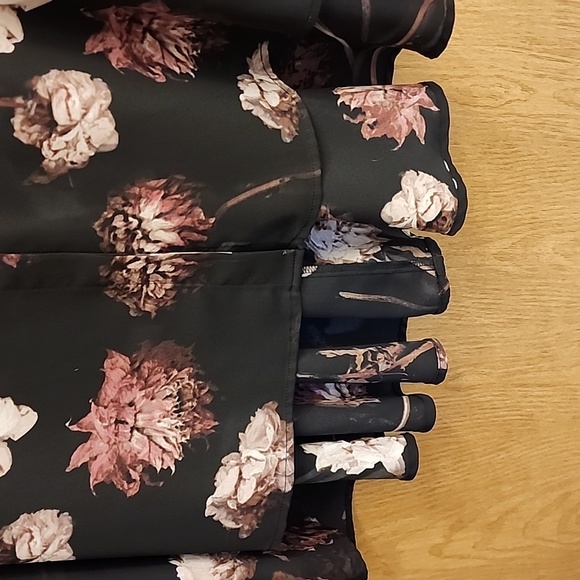 Vera Wang High-low Blouse - Picture 6 of 9